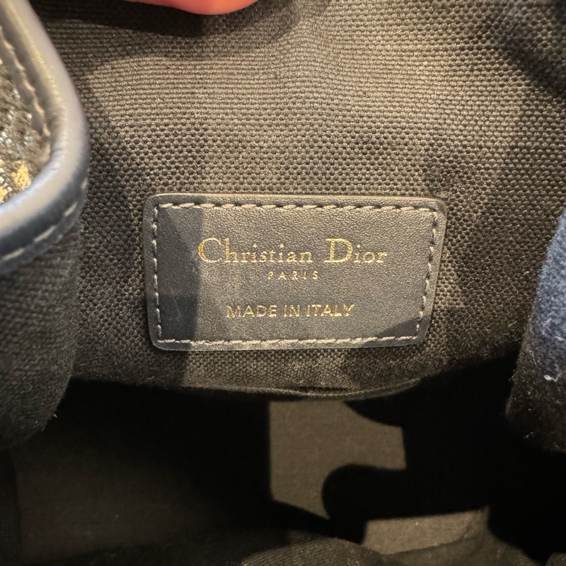 Dior C’est 緹花中型手帶 水餃包-2
