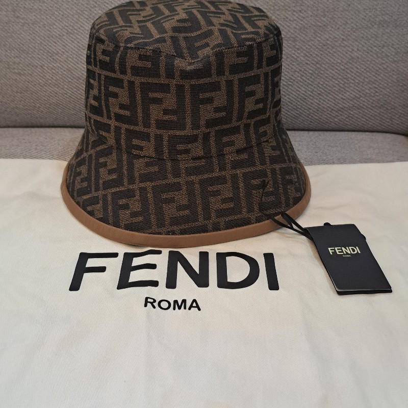 Fendi 原花漁夫帽 M-5