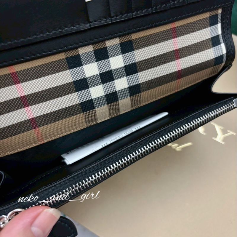 台灣現貨💕 Burberry 對開咖色長夾💓-3