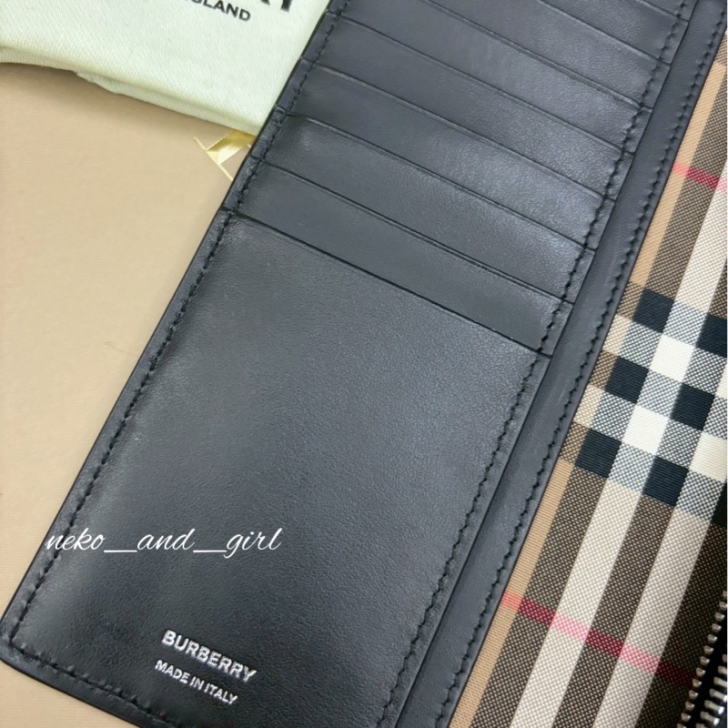 台灣現貨💕 Burberry 對開咖色長夾💓-5