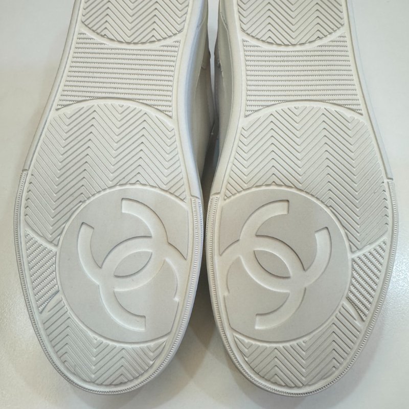 全新CHANEL 香奈兒白色小牛皮運動鞋 38.5碼 (有購證) 僅落地試穿-5