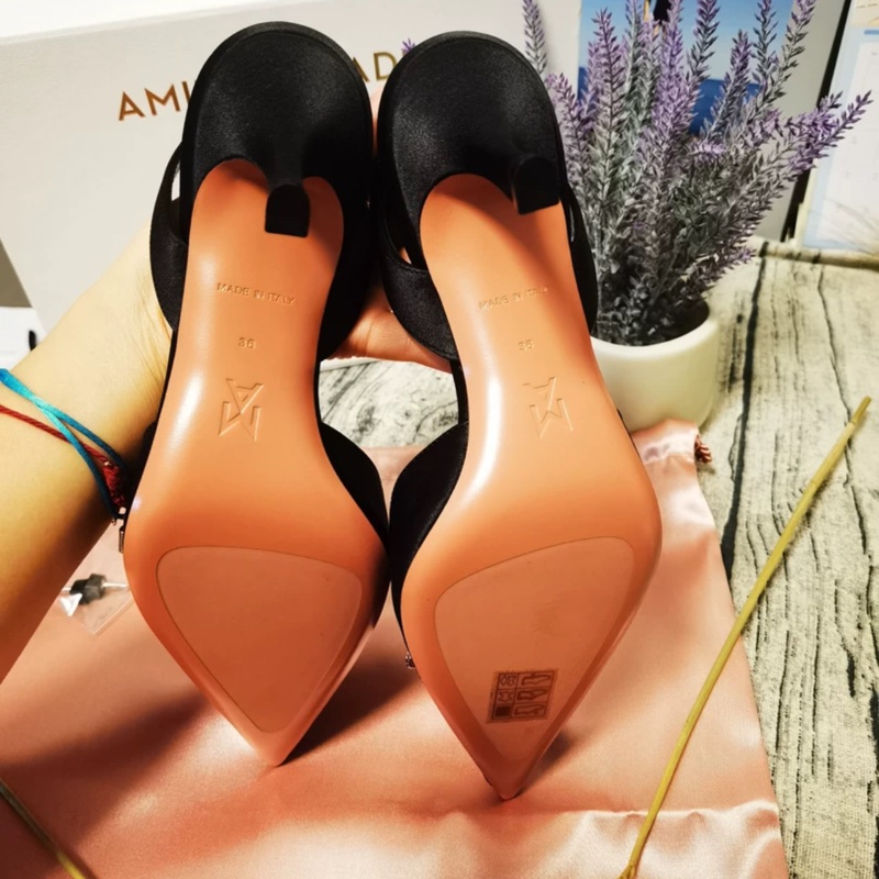 Amina Muaddi 春夏最新款-3