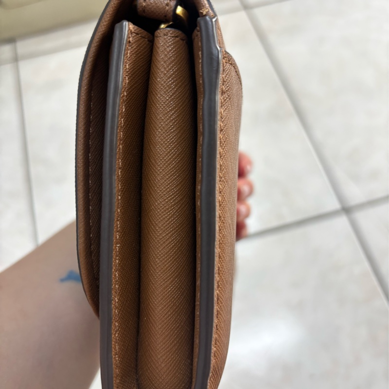 Tory Burch 防刮十字紋翻蓋鍊帶斜背WOC包(新款大磁釦）-16