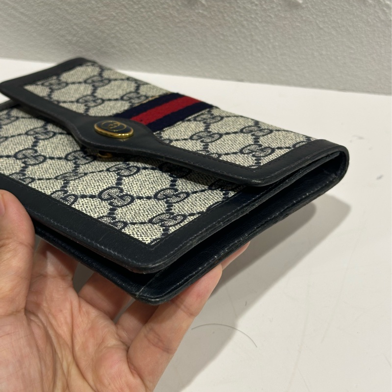 Gucci vintage bag /wallet/woc-6