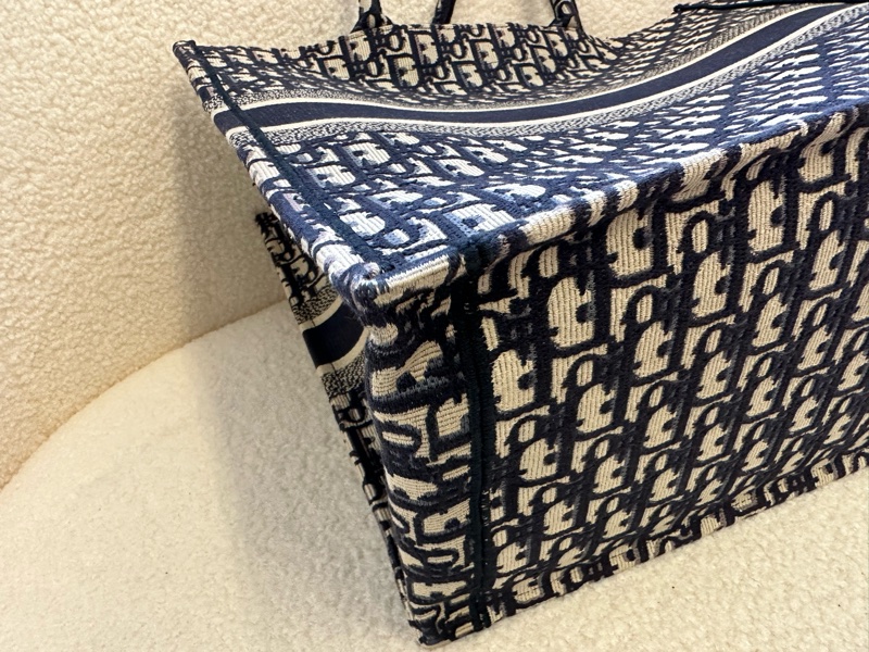 Dior迪奧BookTote老花托特包，19編碼專櫃購入-6