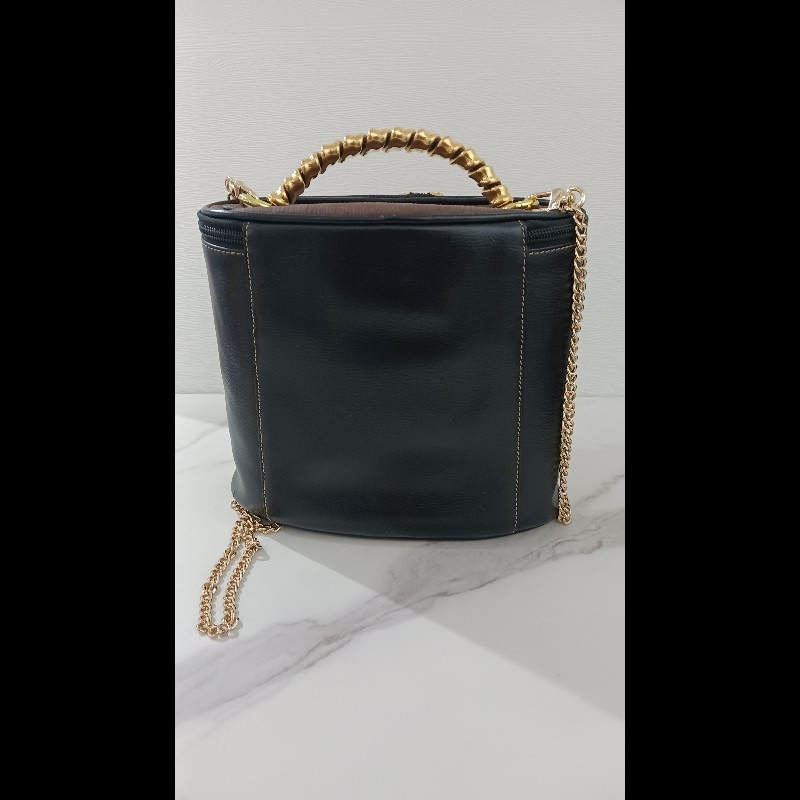 LOEWE-10