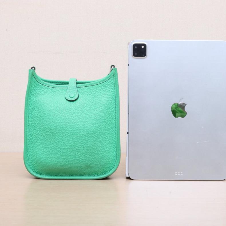 HERMES(愛馬仕) Evelyne Mini 16 0Z漫畫綠 TC皮 B刻 銀扣-1