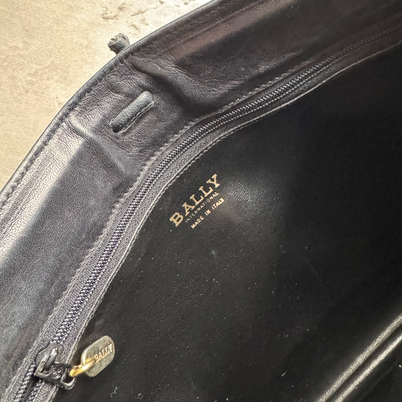 Bally 真皮 羊革 手拿包 斜背包 腋下包 黑色 意大利製-18