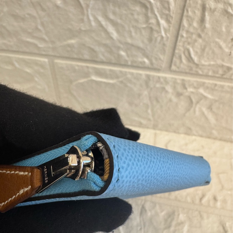 Hermes天空藍絲巾短夾-4