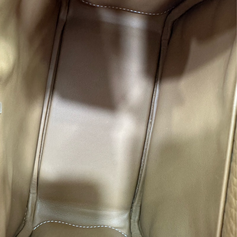 Hermes 愛馬仕 Mini Lindy 2代 TC皮 金棕金扣 W刻-13