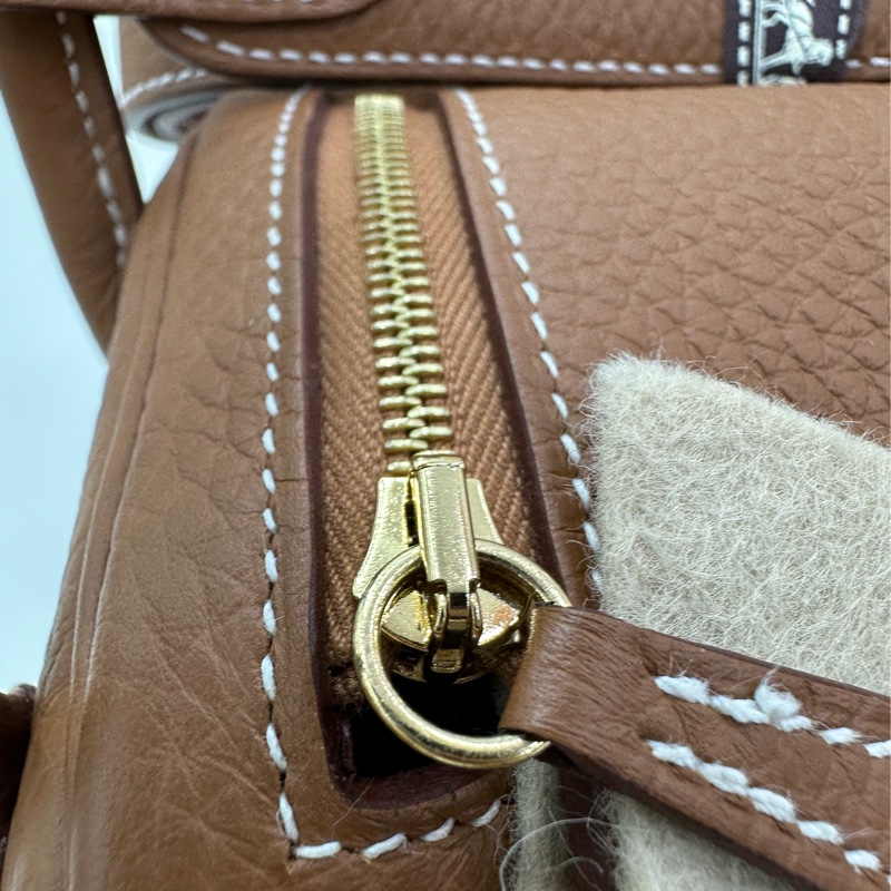 Hermes 愛馬仕 Mini Lindy 2代 TC皮 金棕金扣 W刻-16