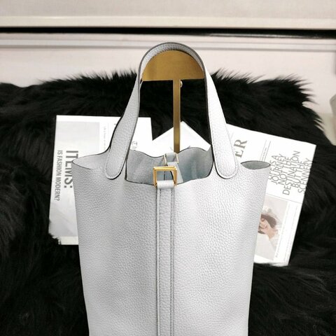 Hermes 愛馬仕 Picotin Lock 22 TC皮 淺藍色/聖杯藍  Y刻