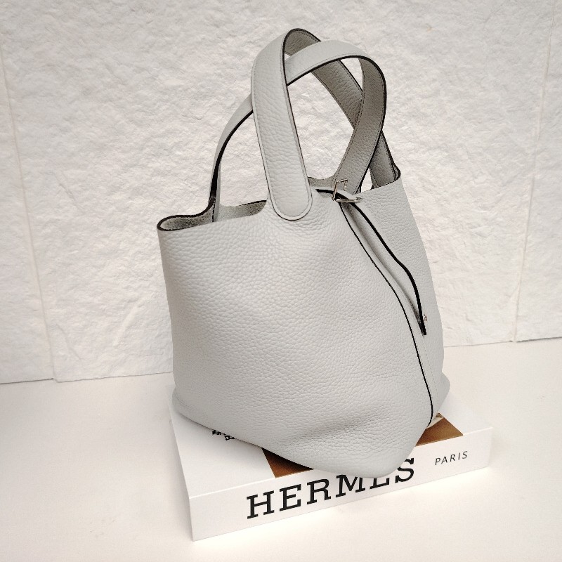 HERMÈS Picotin Lock 菜藍子 0B 聖杯藍 Taurillon 22 銀扣 Z刻-1