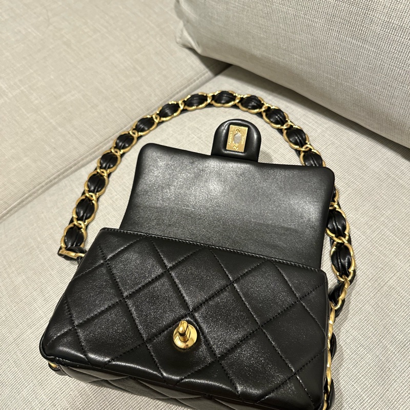 CHANEL 羊皮粗鍊腋下包-5