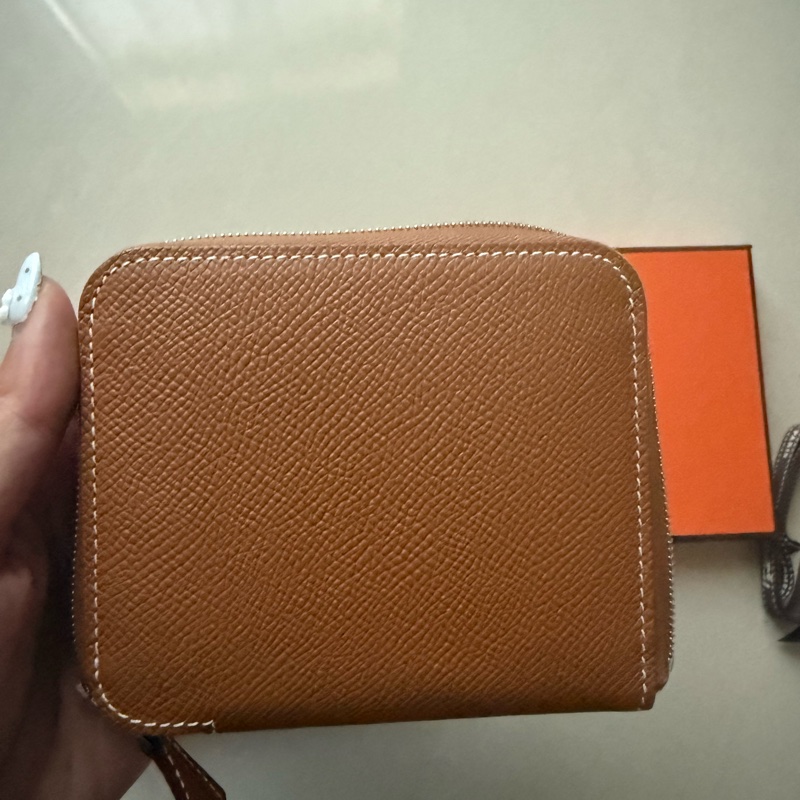 💖Hermes 絲巾短夾 自由之城 狗來富💖 全新 金棕 K刻-8