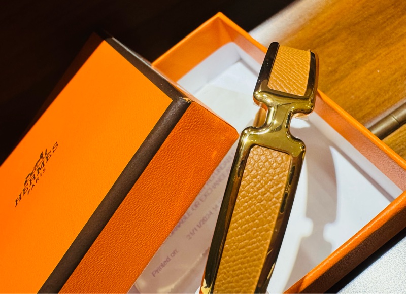 全新正品 愛馬仕HERMES Olympe H手環💕2024年購證-1