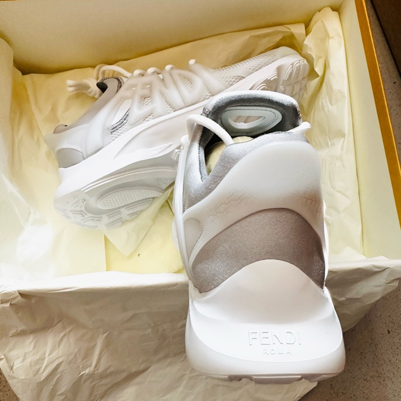 FENDI Sneakers UK6 / EU40-8