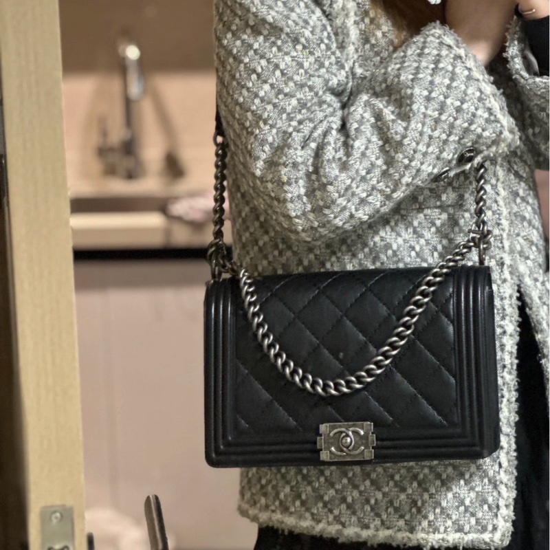 香奈兒CHANEL LEBOY 28 外縫復古銀黑色牛皮 鏈條包 肩背包 斜背包-4