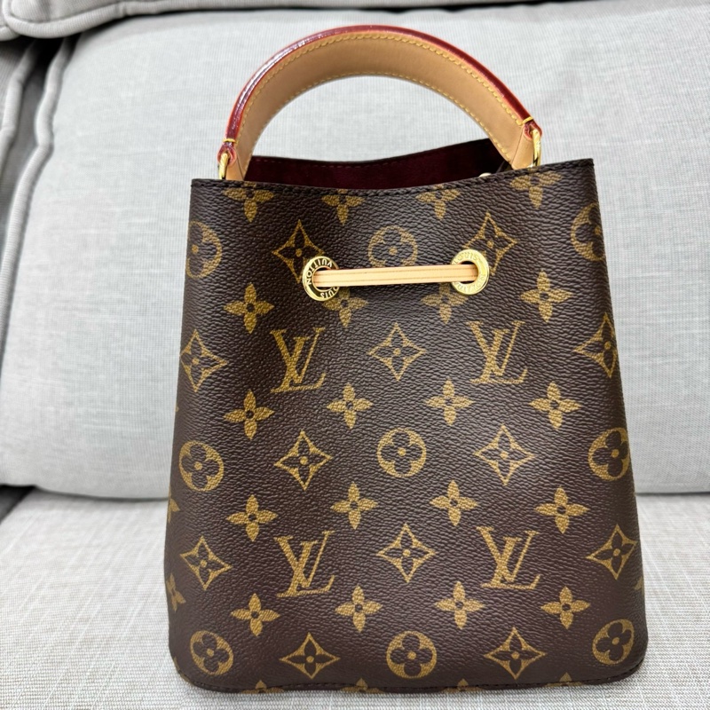 Louis Vuitton M46581 經典Monogram NANO NOE水桶包 手提包 斜背包-6