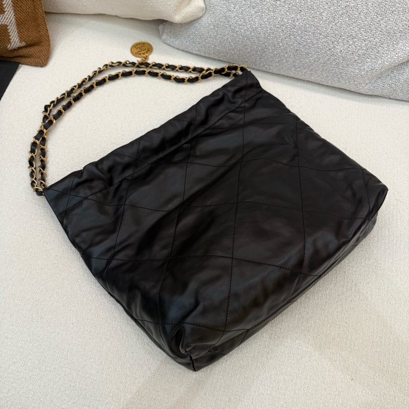 小款垃圾包CHANEL 22黑色小牛皮 金幣金鍊肩背包購物袋包-5