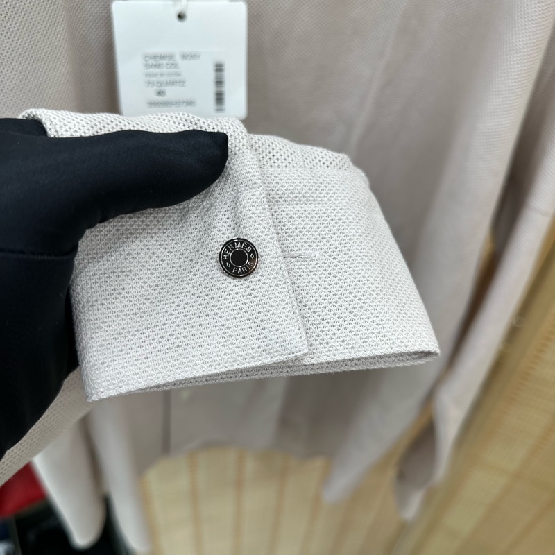愛馬仕 Hermes CHEMISE BOXY SANS COL 淺灰色男仕長袖襯衫 40碼(15 3/4)全新有吊牌-11