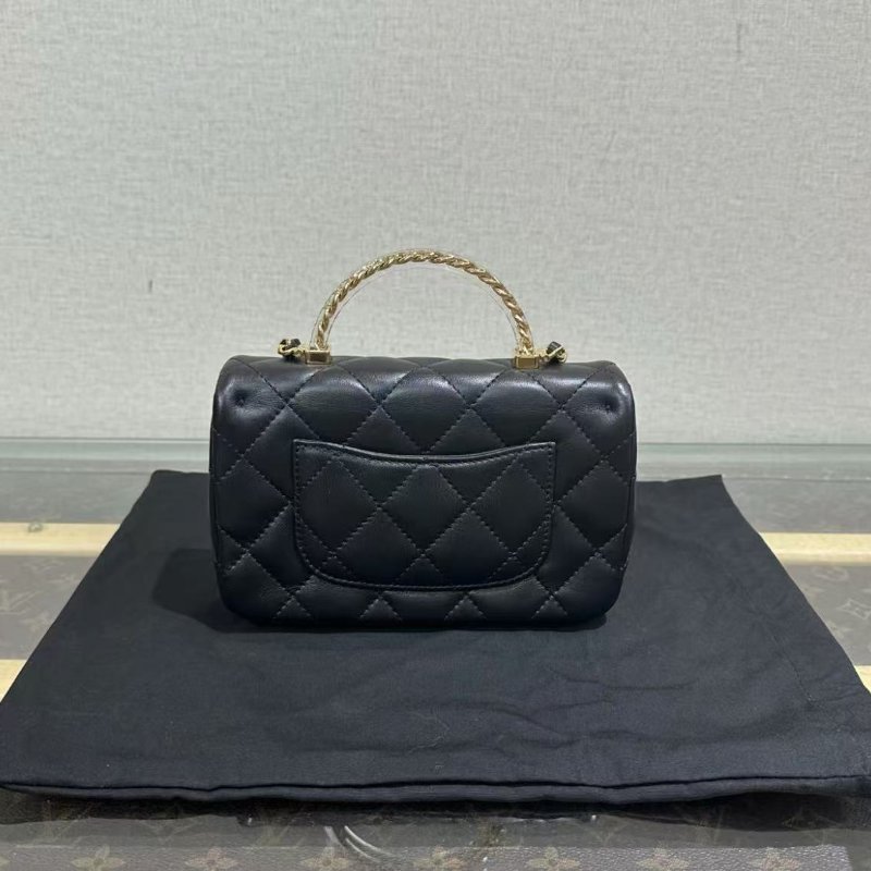 ✨CHANEL 24S黑金壓克力手柄大mini鍊條包18*12*6  全新配件塵袋盒子-4