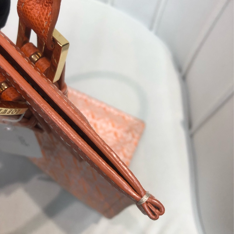 Loewe 橙色手挽袋 I293WH-10