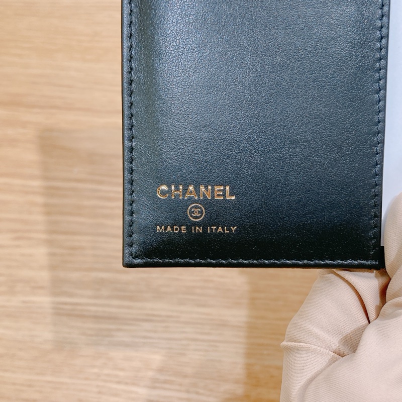 TW4305 Chanel 香奈兒護照本卡夾Passport Holder-9