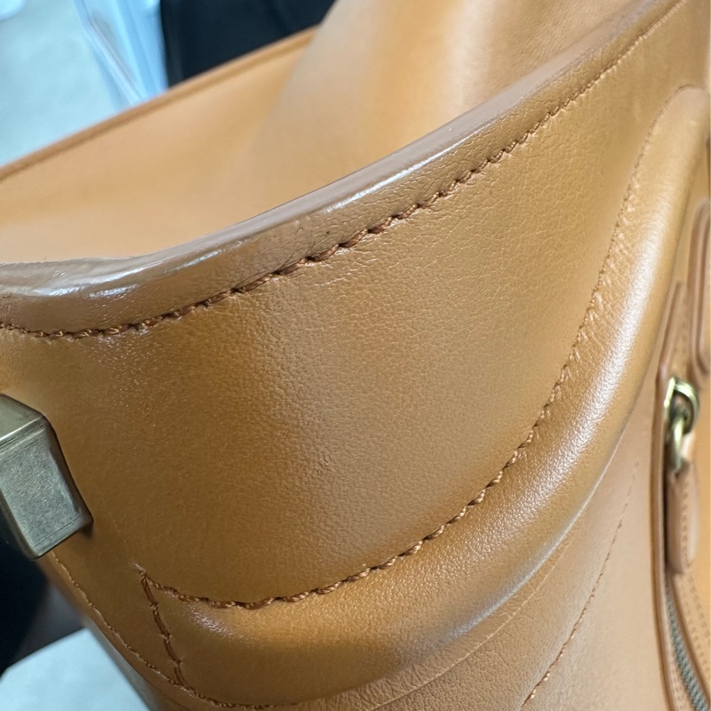 CELINE 焦糖色 真皮笑臉包 Micro Size手提包-17