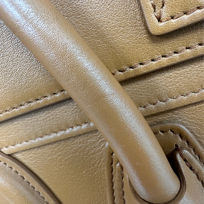 CELINE 焦糖色 真皮笑臉包 Micro Size手提包-14