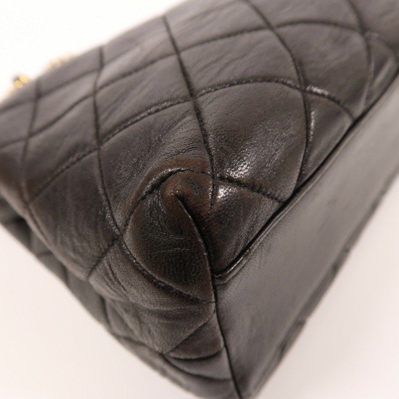 CHANEL 羊皮皮革Vintage Chain Shoulder金扣鏈帶肩背袋-11