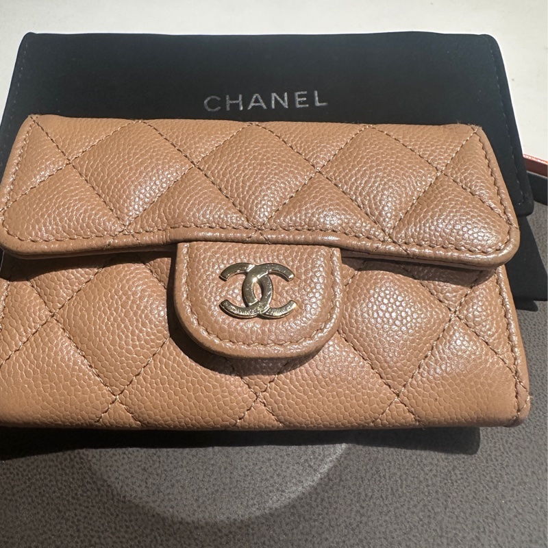 Chanel奶茶色零錢包-5