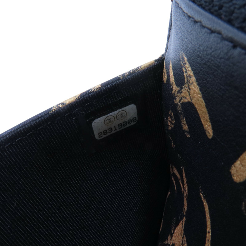 CHANEL 牛皮皮革WOC Wallet On Chain金扣鏈帶肩背袋-6