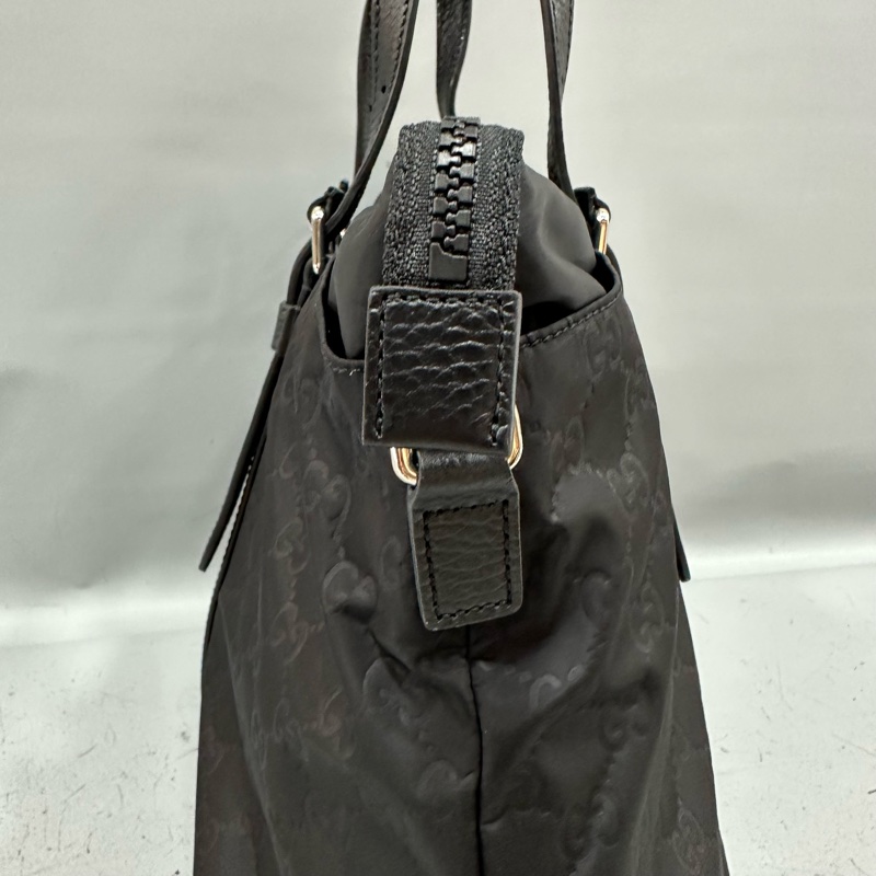 Gucci 510332 黑尼龍GG logo 斜背包購物包-11