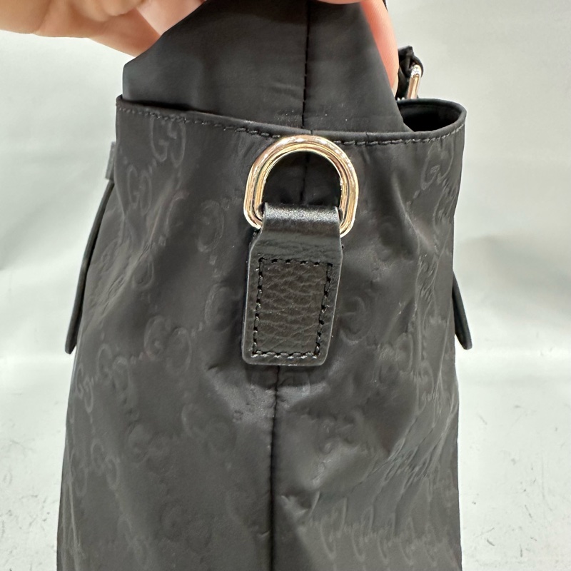 Gucci 510332 黑尼龍GG logo 斜背包購物包-15