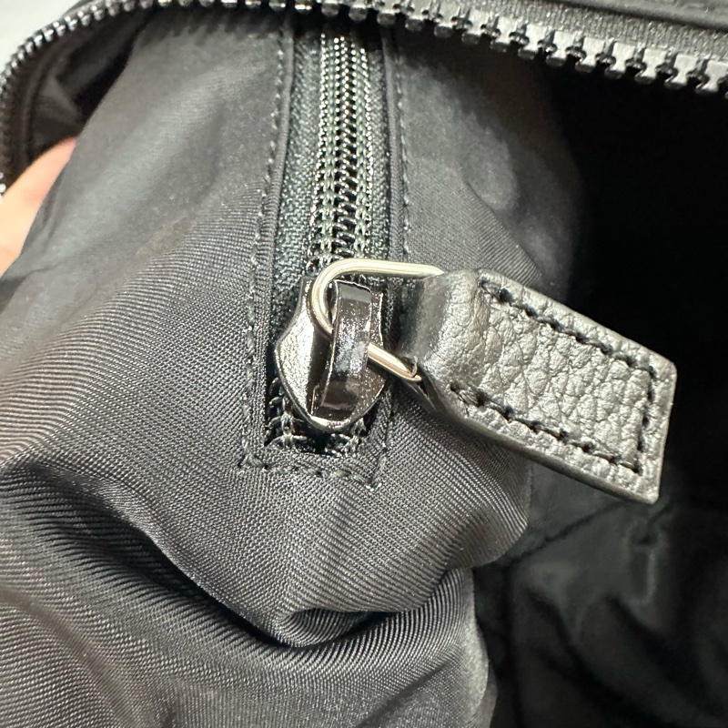 Gucci 510332 黑尼龍GG logo 斜背包購物包-29