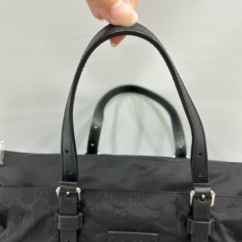 Gucci 510332 黑尼龍GG logo 斜背包購物包-51