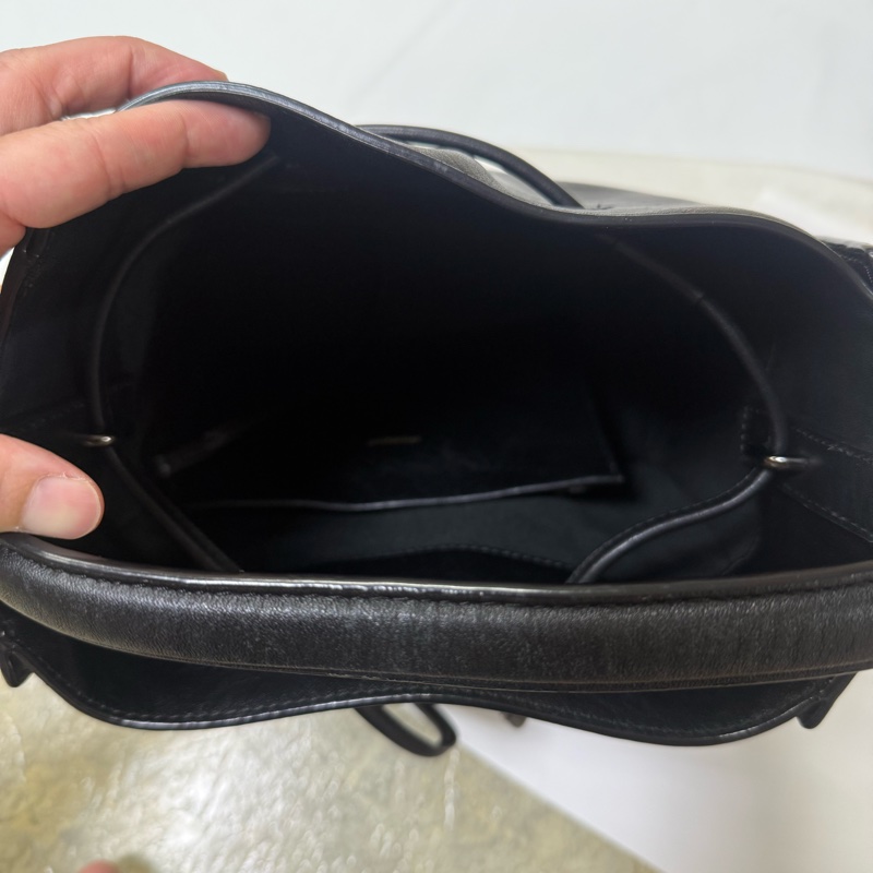 3.1Philliplim 黑色水桶包-9
