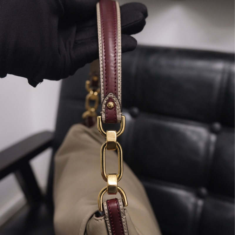Loewe Vintage Leather Shoulder Bag 羅意威小羊皮腋下包-10