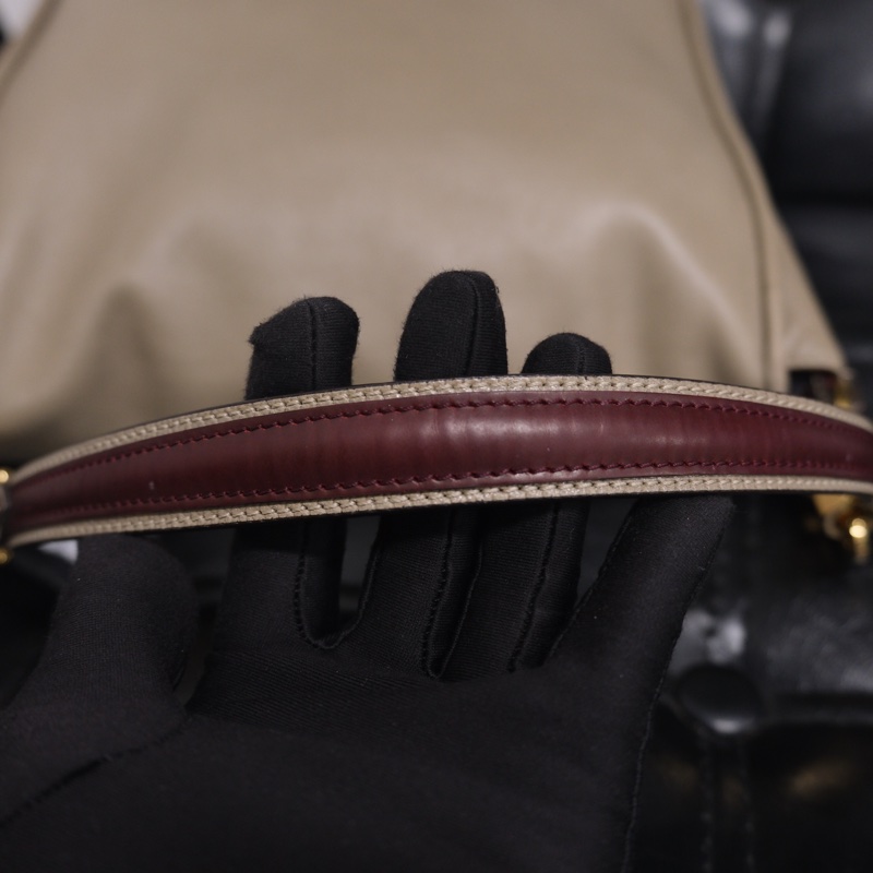 Loewe Vintage Leather Shoulder Bag 羅意威小羊皮腋下包-11
