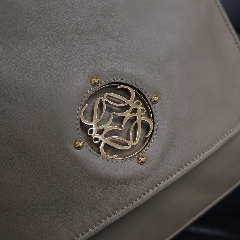 Loewe Vintage Leather Shoulder Bag 羅意威小羊皮腋下包-21