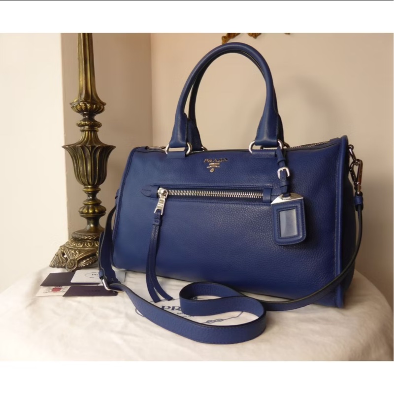 PRADA BAULETTO 99.9%新 正牌專櫃女用派對手拿斜背兩用包-0