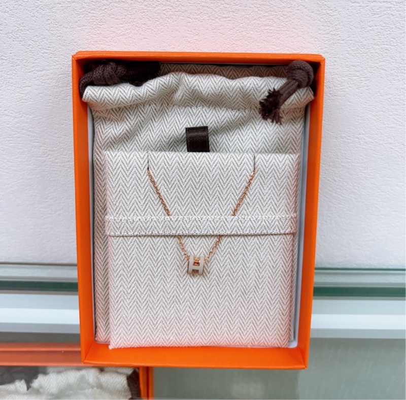 多色現貨 全新 Hermes mini pop h 項鍊 奶茶/白/黑-0