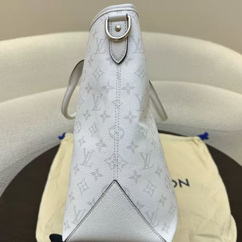 LOUIS VUITTON Weekend 灰白色 托特包 單肩包 男款 配件塵袋 98新-7