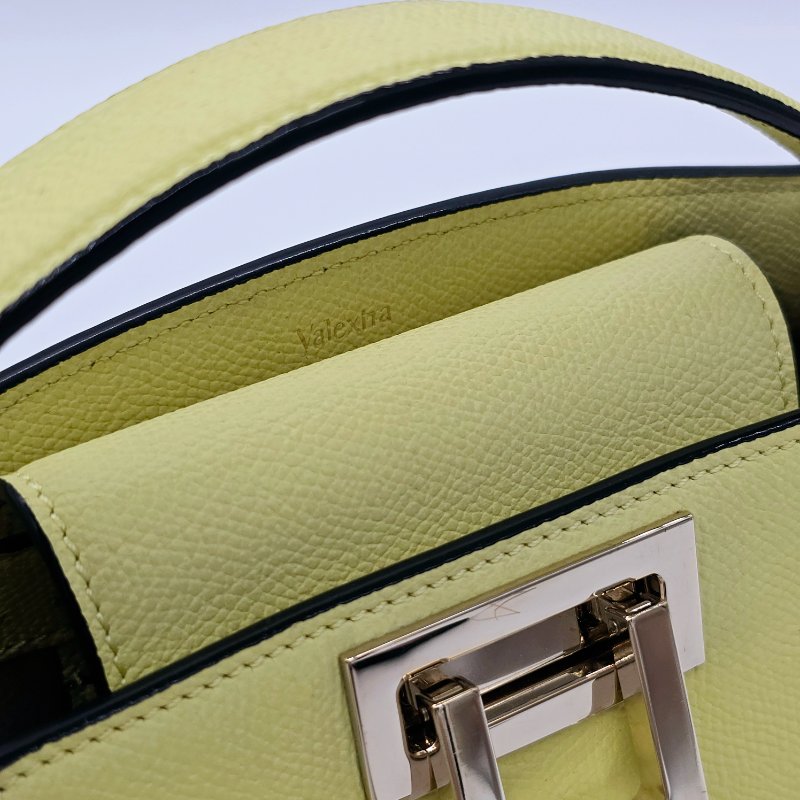 （CP 精選🐤專櫃 12 萬 5 💛）Valextra 小雞黃Brera Micro 手提斜挎包｜意大利愛馬仕-3