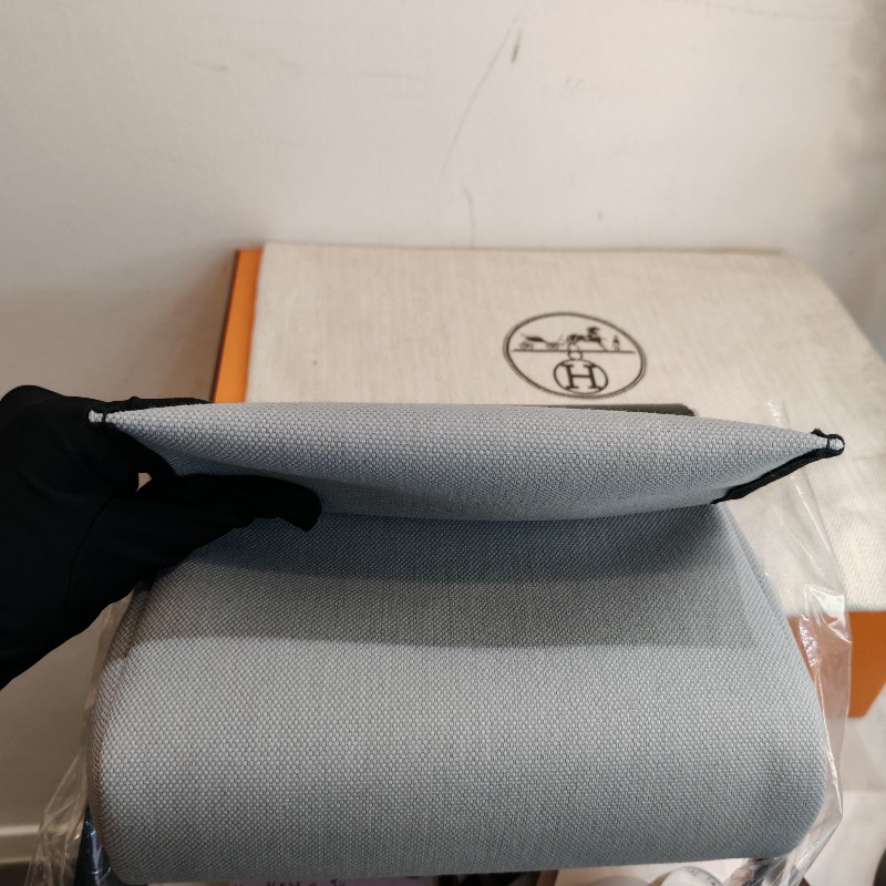 Hermes mini herbag 
熊貓配色 全新全套-11