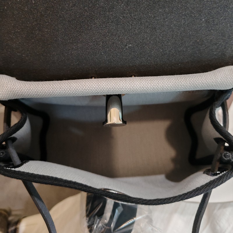 Hermes mini herbag 
熊貓配色 全新全套-12