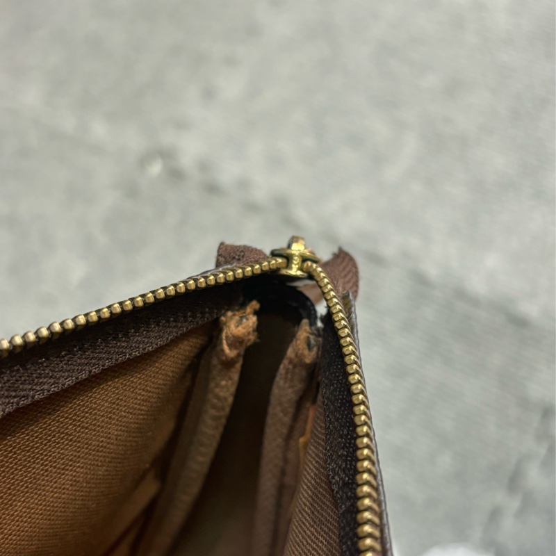 🏷️ Louis Vuitton 麻將包-25