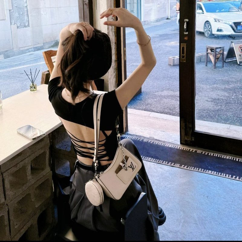 Lv Marelle Epi水波紋 新款二合一包,白色很氣質洋氣 配件:塵袋 票 盒子 19x13.5x6.5 全新-1