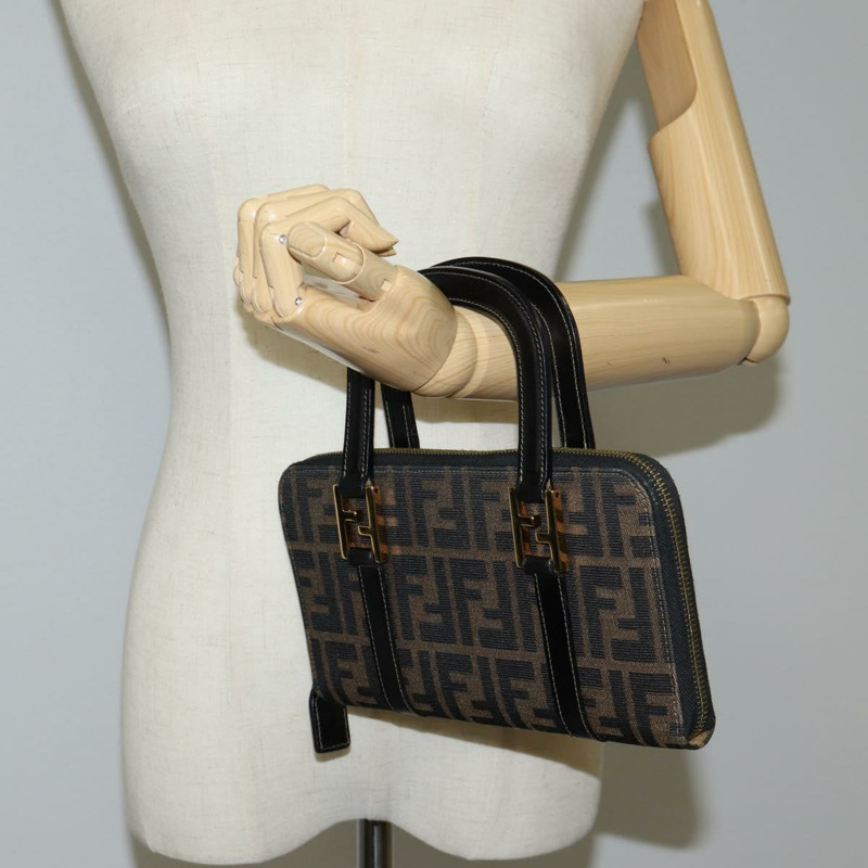 【日本直送】FENDI Zucca 帆布手提皮夾 黑色 棕金色 正品 124173V-22